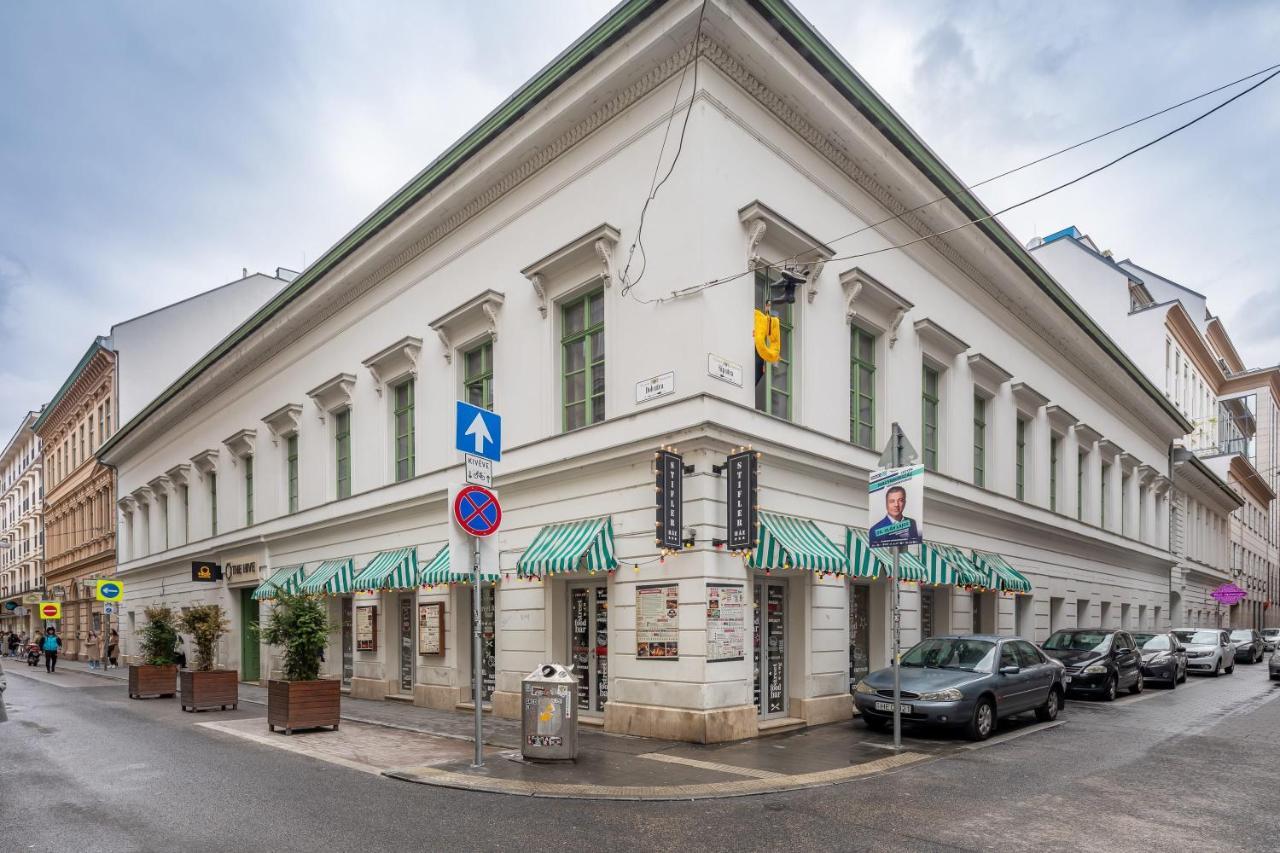 Convenient Super Central Stay Budapest Exterior foto